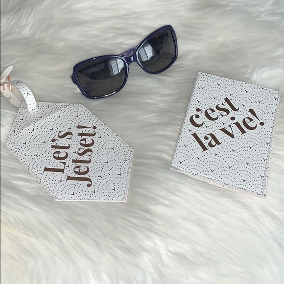 The Jet Set Diaries Passport Luggage Tag - Picture 1 of 8